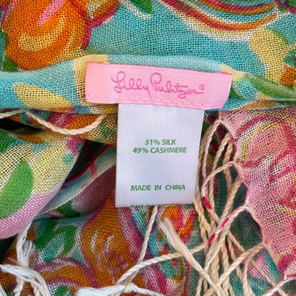 Lilly Pulitzer Murfee Scarf States - South Carolina - Picture 3 of 3